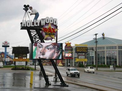 free_standing_signs_branson